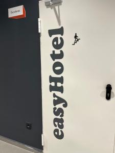 easyhotel madrid centro atocha