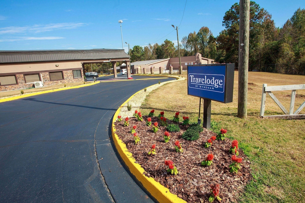 travelodge by wyndham macon west
