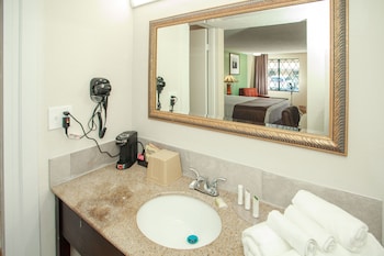 travelodge by wyndham macon west