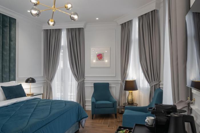 praxitelous luxury suites