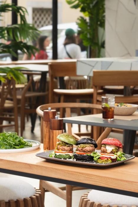 praxitelous luxury suites