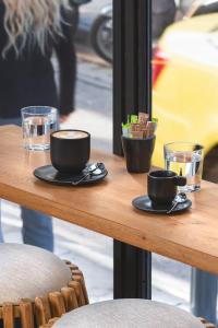 praxitelous luxury suites