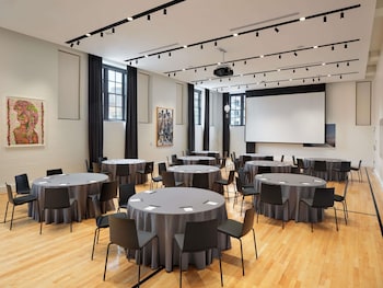 21c museum hotel st louis