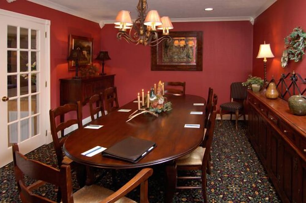 hillwinds inn