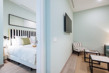 sercotel sevilla guadalquivir suites