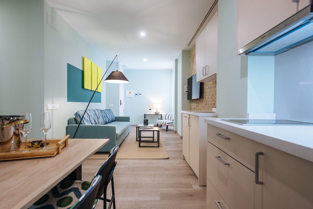 sercotel sevilla guadalquivir suites