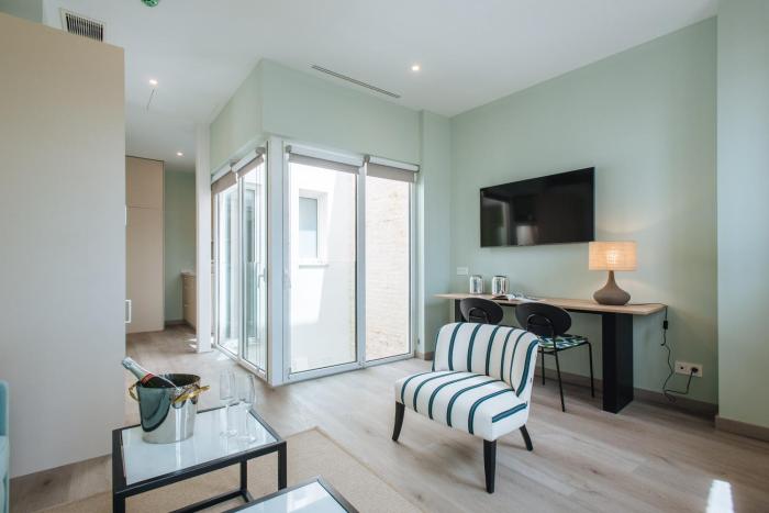 sercotel sevilla guadalquivir suites