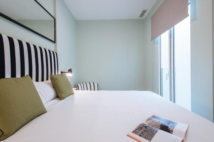 sercotel sevilla guadalquivir suites