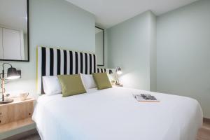 sercotel sevilla guadalquivir suites