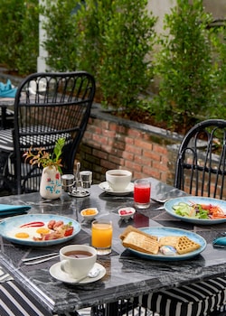 hoian delicacy hotel and spa