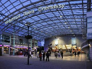 ibis styles massy opera