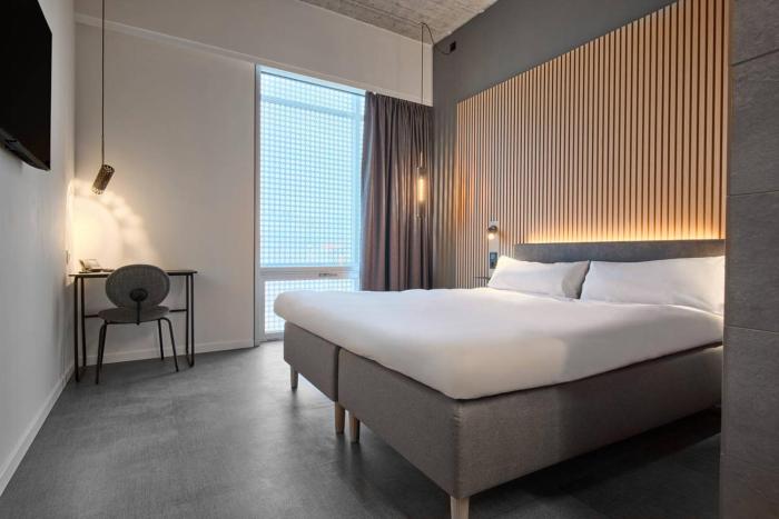 zleep hotel madrid airport