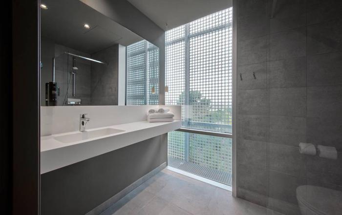 zleep hotel madrid airport