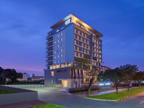 santika hotel batam