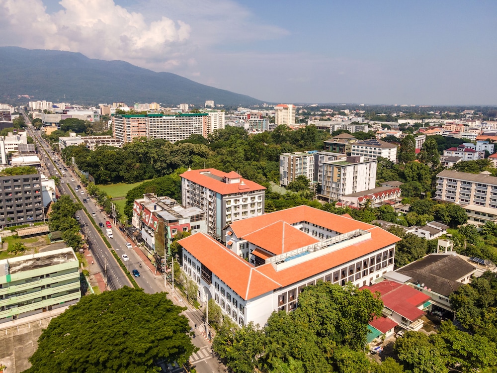 bella nara hotel chiang mai