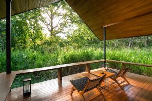 taru villas maia habarana