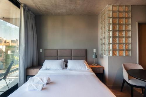 live soho boutique hotel and apartment