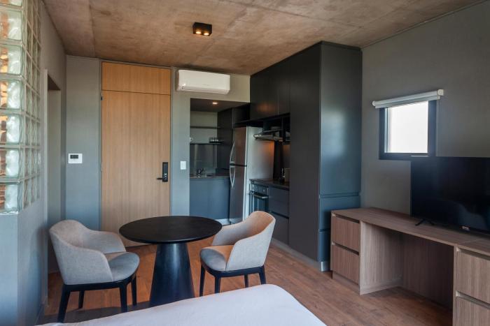 live soho boutique hotel and apartment