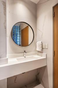 live soho boutique hotel and apartment