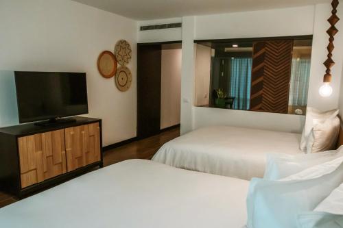 eurobuilding hotel and suites lecheria
