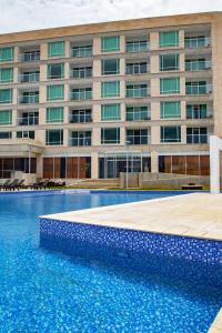 eurobuilding hotel and suites lecheria