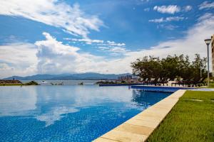 eurobuilding hotel and suites lecheria