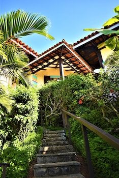 hibiscus beach pousada