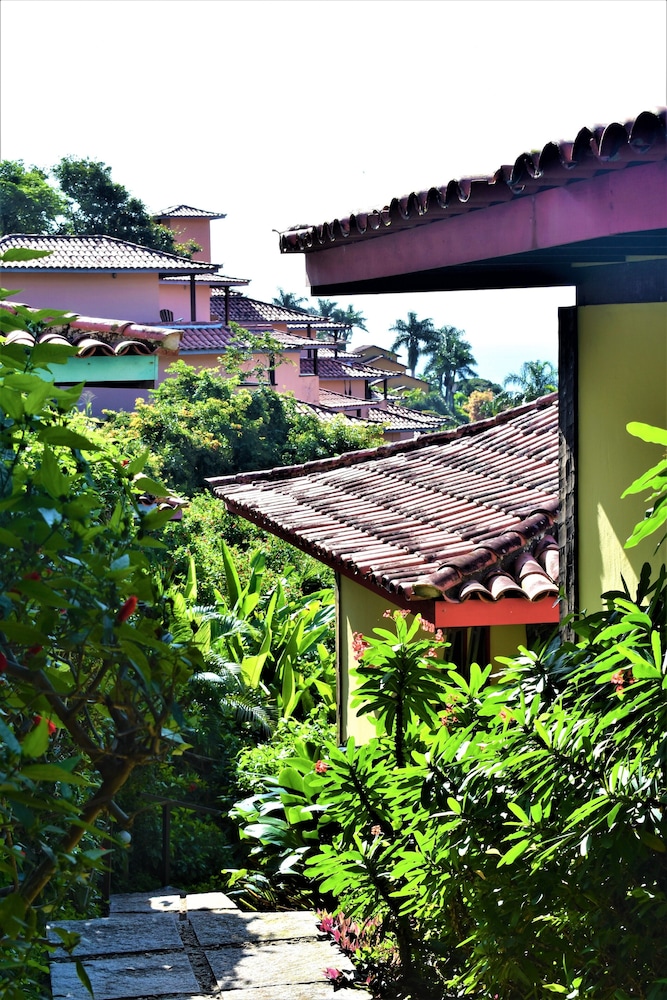 hibiscus beach pousada