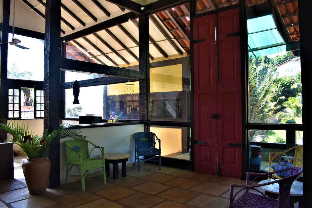 hibiscus beach pousada