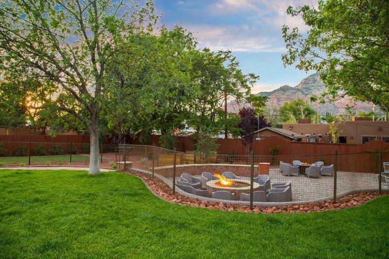 aiden by best western sedona