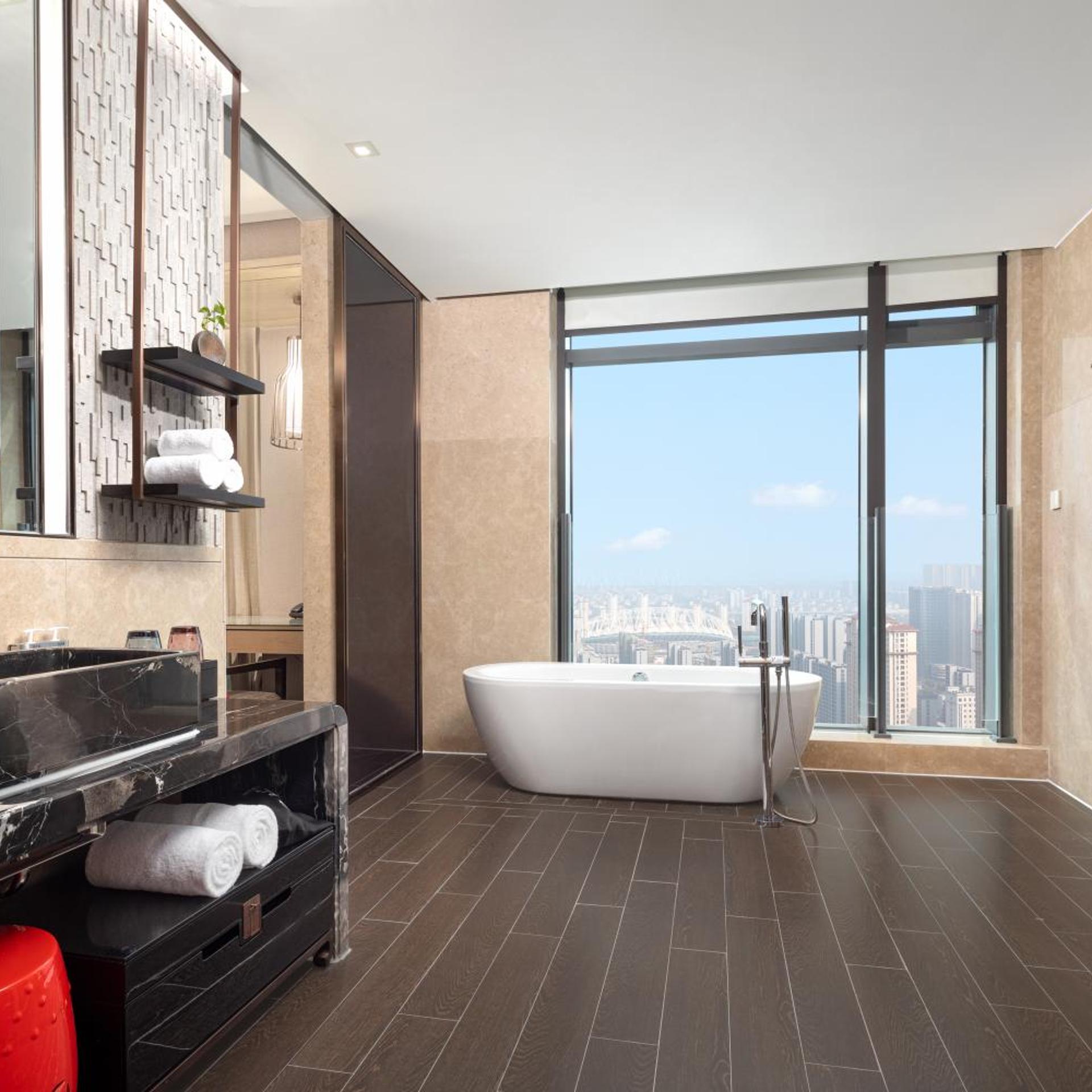 hualuxe hotels and resorts wuhu