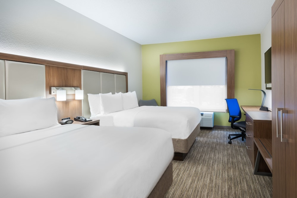 holiday inn express and suites columbus airport