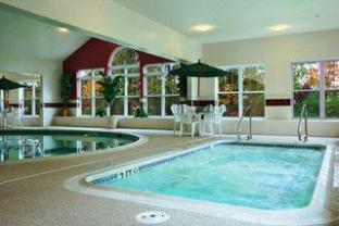 holiday inn express and suites columbus airport