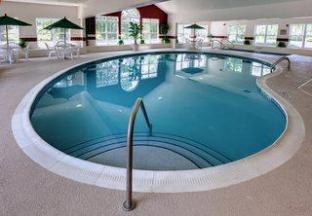 holiday inn express and suites columbus airport