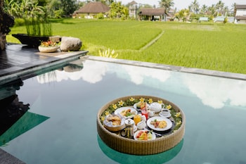 airsania ubud antique villas