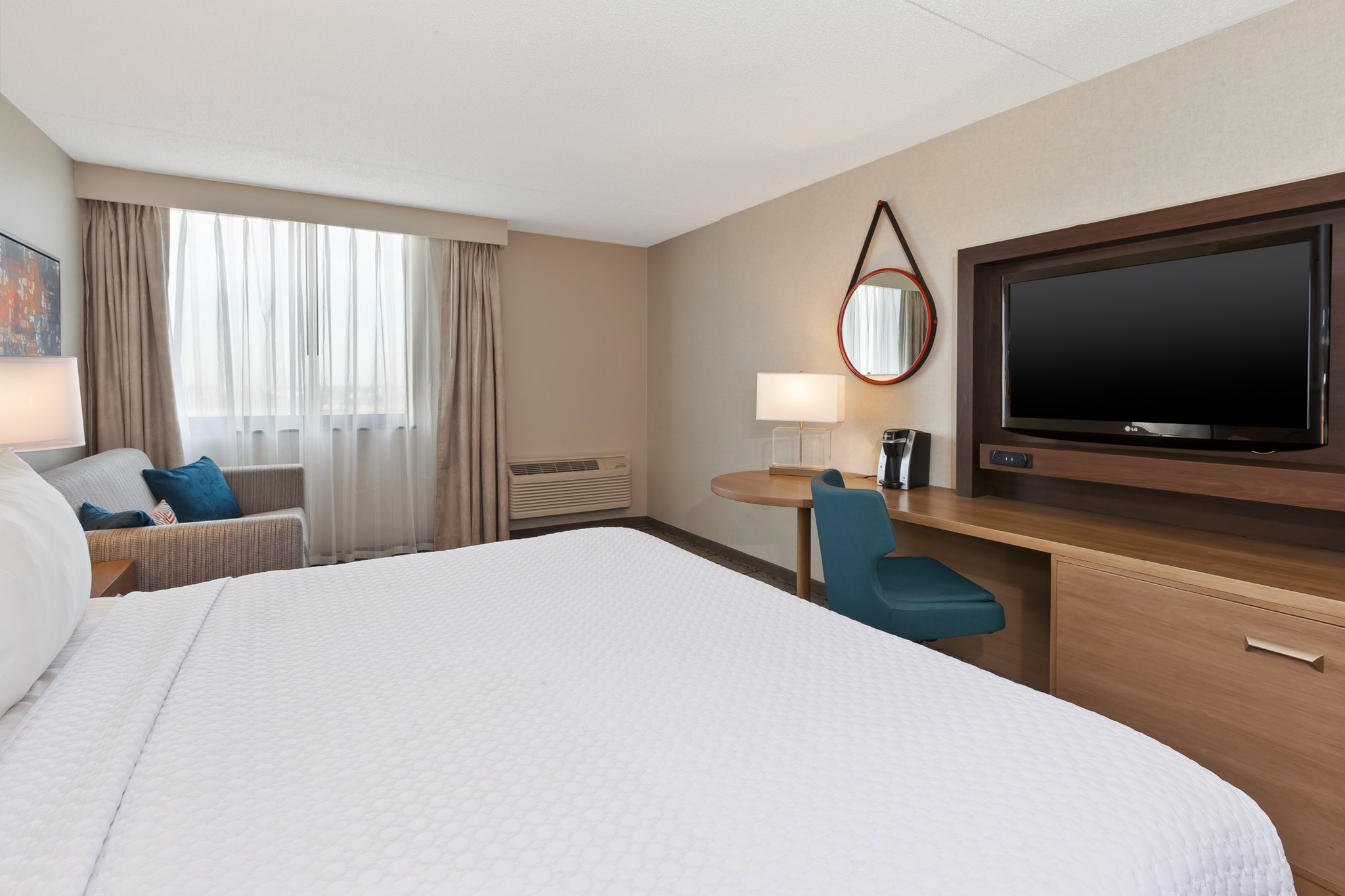 crowne plaza columbus north worthington by ihg