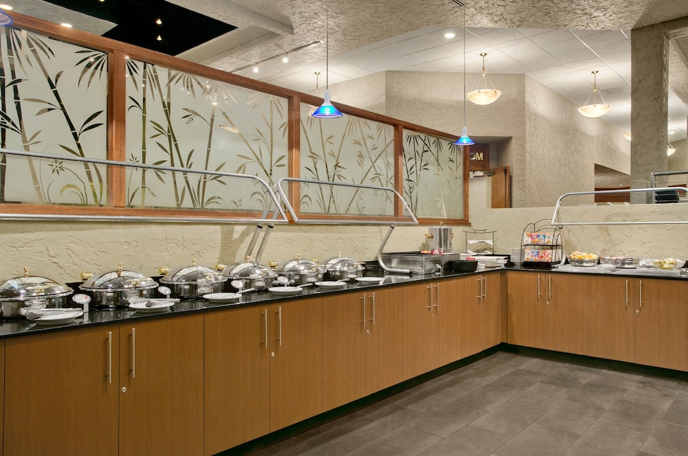 crowne plaza columbus north worthington by ihg