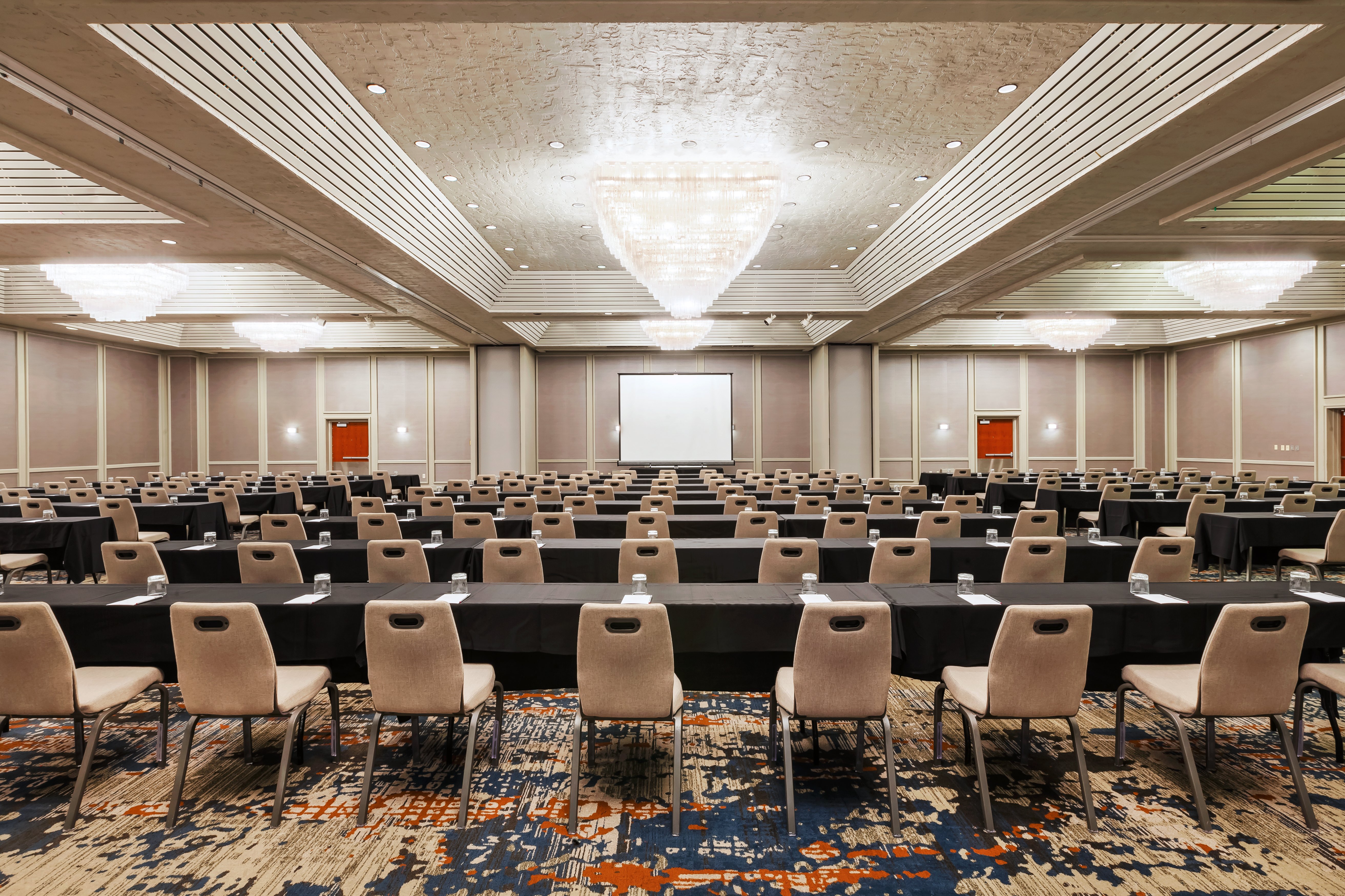 crowne plaza columbus north worthington by ihg