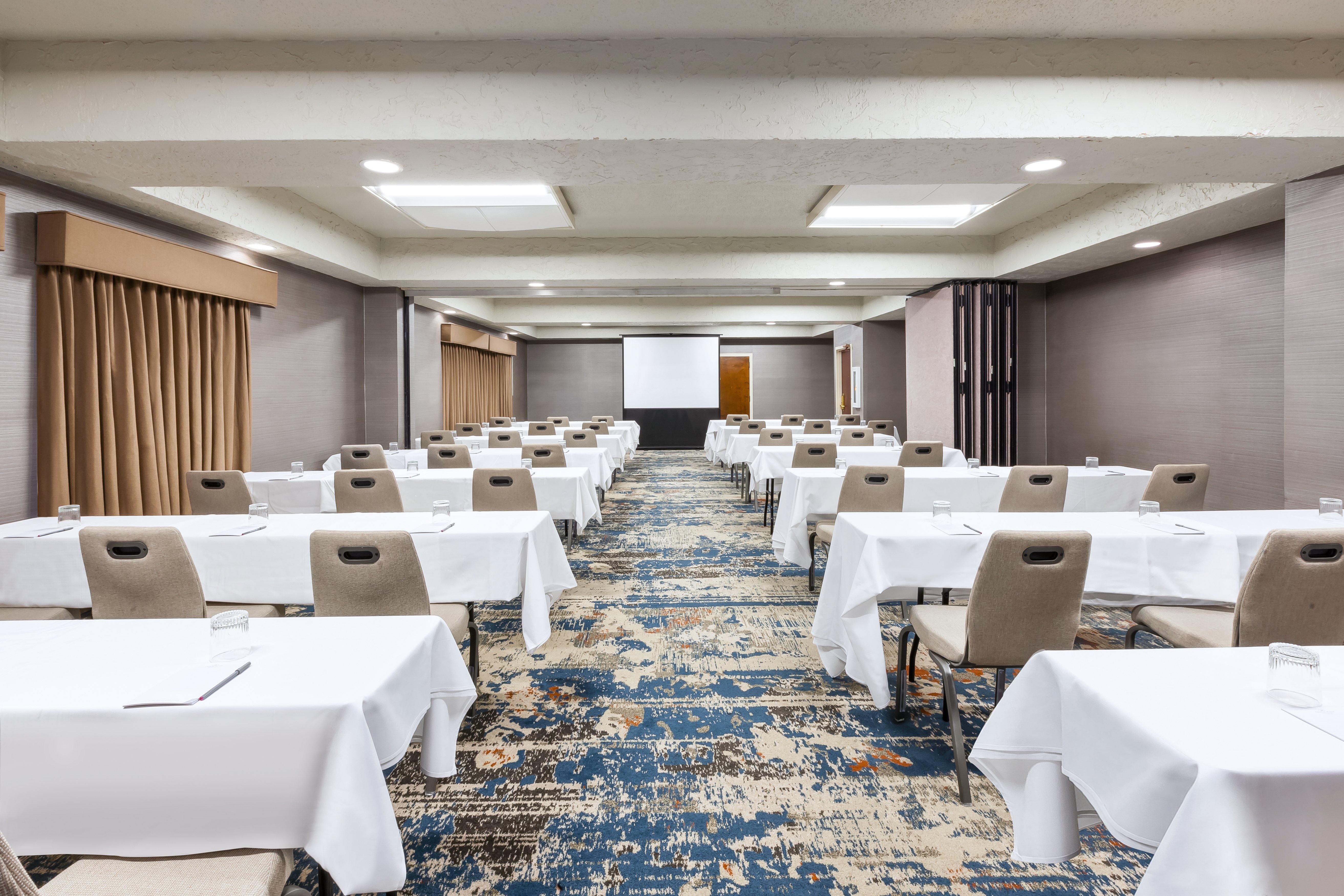 crowne plaza columbus north worthington by ihg
