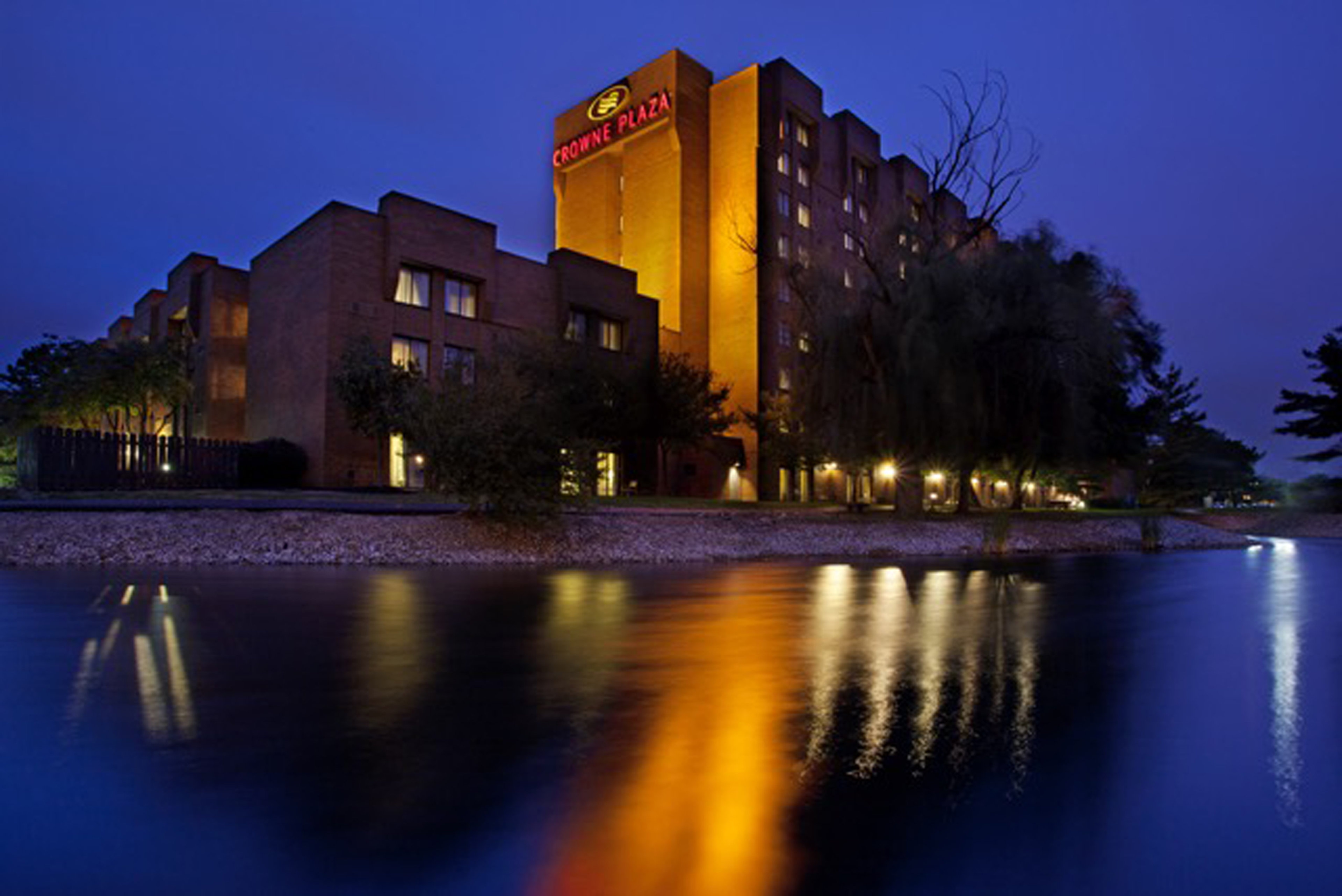 crowne plaza columbus north worthington by ihg