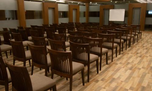 grand al massa hotel