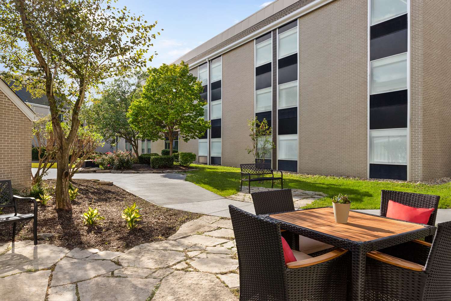 doubletree by hilton columbus dublin