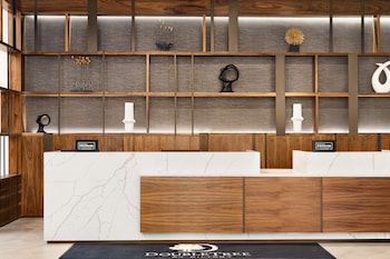 Doubletree By Hilton Columbus Dublin,Dublin>>Columbus,4 star