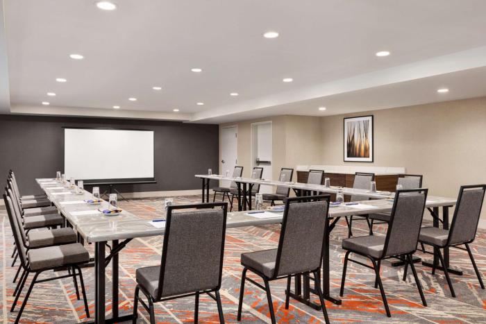 doubletree by hilton columbus dublin
