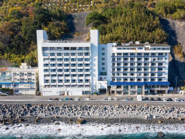 atagawaonsen blue ocean