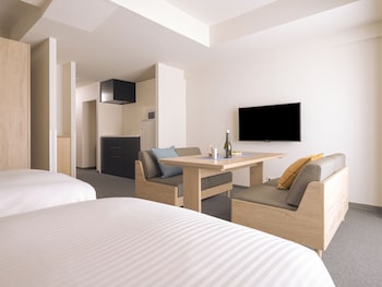 mimaru osaka shinsaibashi east