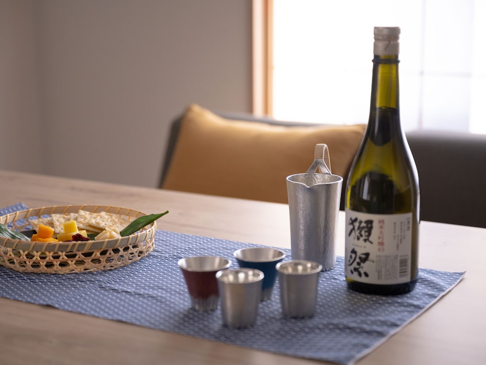 mimaru osaka shinsaibashi east