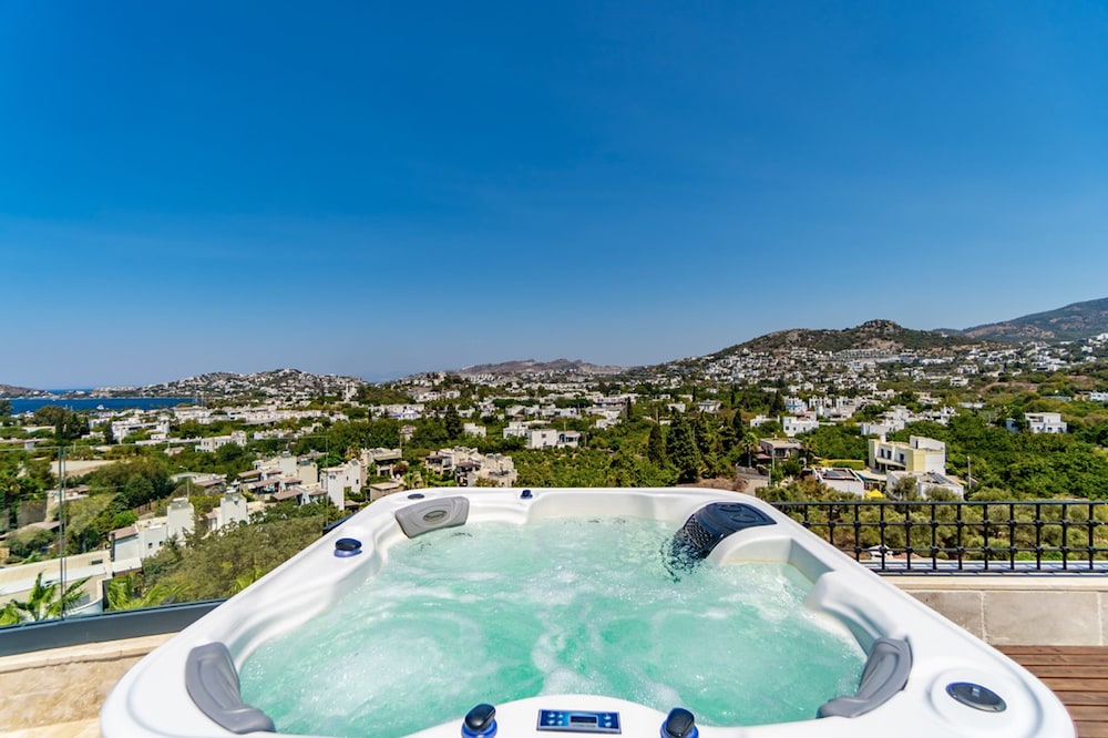 bombien yalikavak hotel