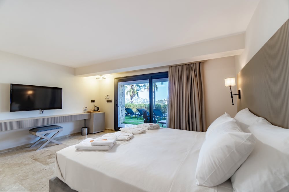 bombien yalikavak hotel