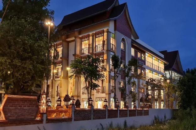 siri nakornpink chiang mai hotel sha plus